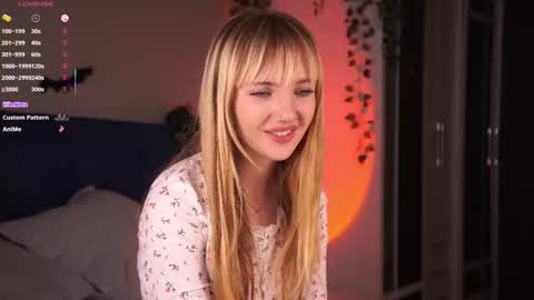 Hollis online show from November 4, 10:15 pm