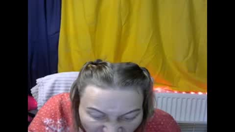 Snapshot of wleslymosw chatting on December 4, 3:21 pm wleslymosw online show from December 4, 3:21 pm