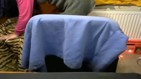 Snapshot of wleslymosw chatting on December 18, 7:41 pm wleslymosw online show from December 18, 7:41 pm