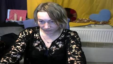 Snapshot of wleslymosw chatting on January 8, 11:10 am wleslymosw online show from January 8, 11:10 am