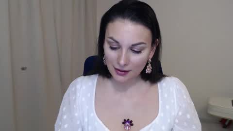 wonderr_woman online show from February 24, 9:52 pm