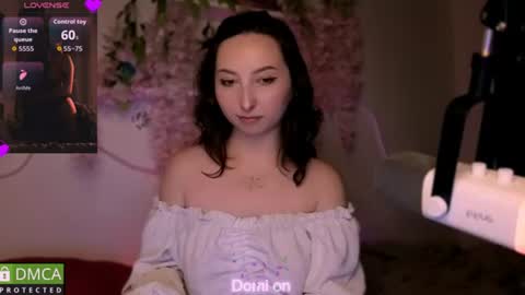 Sue online show from August 3, 4:27 am