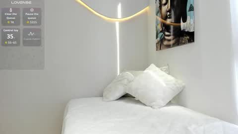     STREAMING SCHEDULE 2100 - 0530 GMT-5 online show from February 14, 9:17 pm