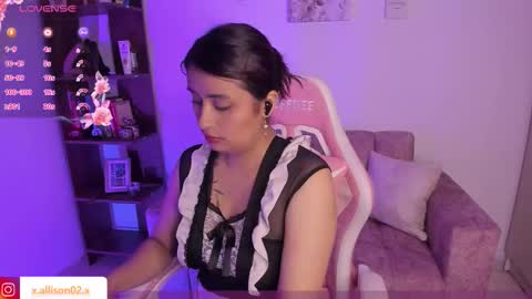 Snapshot of x_allison02x chatting on September 30, 11:53 pm Allison online show from September 30, 11:53 pm