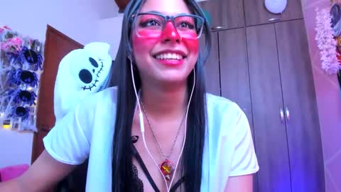 XALLYSONX online show from October 27, 3:51 pm