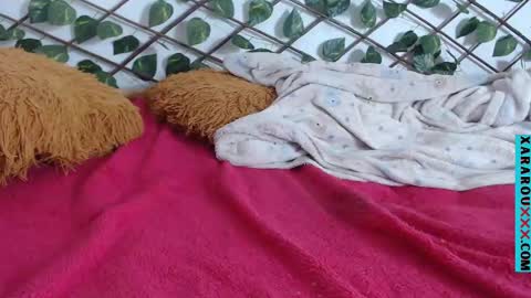       S A R A      100K followers online show from March 11, 11:12 am