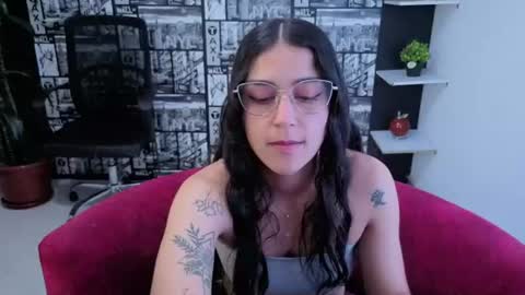 xiomara  online show from August 1, 11:51 pm