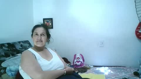 Ximena online show from February 20, 1:04 am