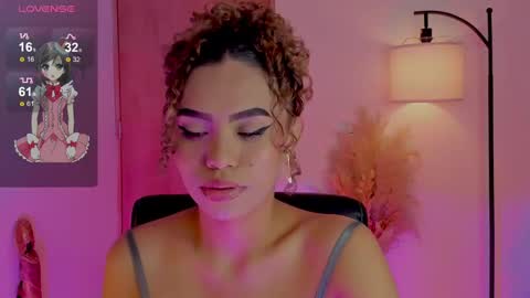 camila online show from December 16, 10:13 pm