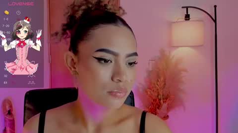 camila online show from December 18, 10:13 pm