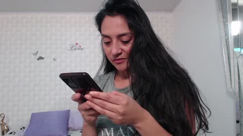 ximena suarez online show from January 14, 4:15 am