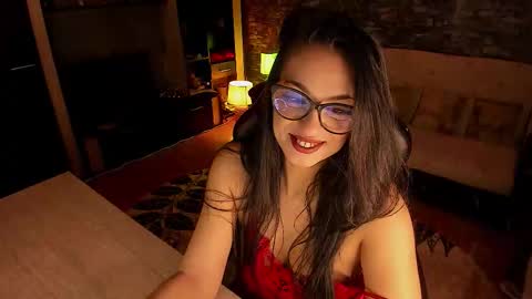 Lara online show from January 9, 11:42 pm