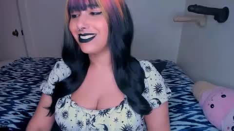 Rae  online show from February 28, 8:20 am