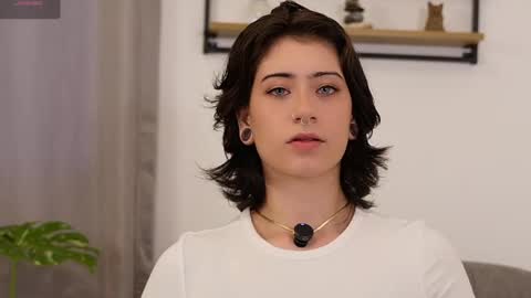 Blue online show from April 4, 10:52 pm