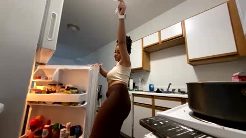 xStarGazingx online show from January 29, 1:58 am