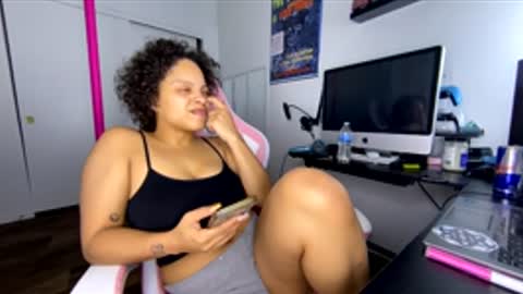 xStarGazingx online show from November 29, 8:29 am