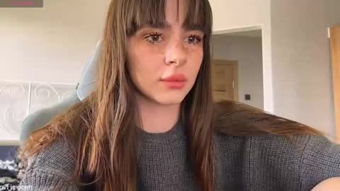 Lily online show from April 17, 11:12 am