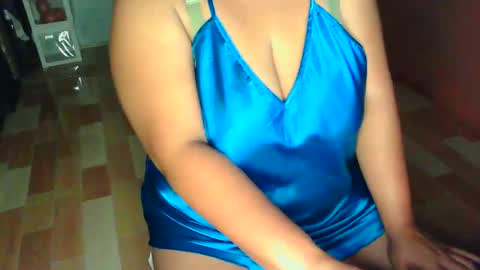 xxboobsiexx online show from November 20, 9:05 pm