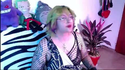 xxgreengoodxx online show from March 6, 10:05 pm