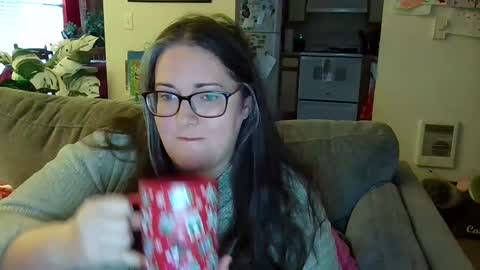 Strawberry Jane online show from December 28, 9:40 pm