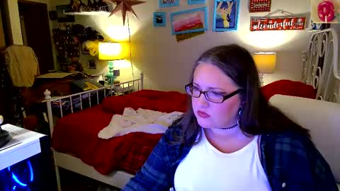 Strawberry Jane online show from January 8, 5:00 am