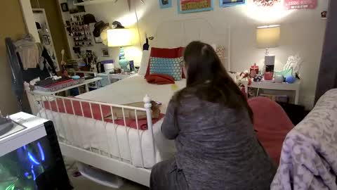 Strawberry Jane online show from February 10, 3:24 am