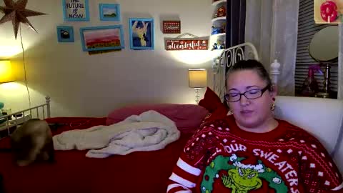 Strawberry Jane online show from December 4, 5:21 am