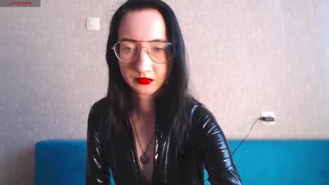 Andariel online show from September 28, 8:30 am