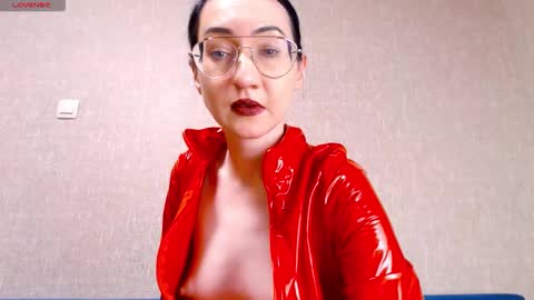 Andariel online show from February 12, 12:45 am