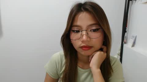 inday pinay online show from February 12, 11:40 am