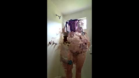 xxxlacylaurent544586 online show from March 26, 7:15 pm