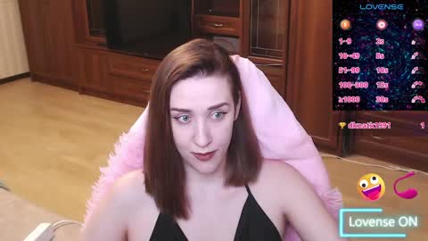 xxxoliviafoxxx online show from March 28, 10:30 pm