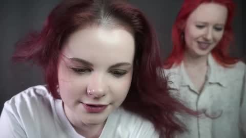 Gina and Mia online show from May 5, 8:17 am