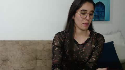 Yani online show from February 14, 3:11 am