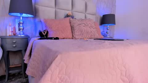 Yara Bliss  online show from January 31, 10:19 pm