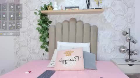 Yara online show from September 9, 8:19 pm