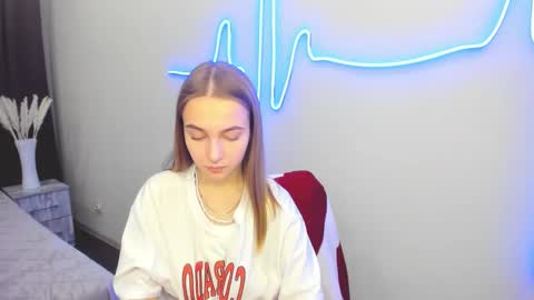 Yasmina online show from March 10, 2:59 pm