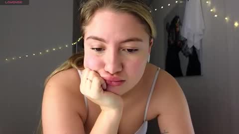 Yasyaa  online show from January 26, 2:24 am