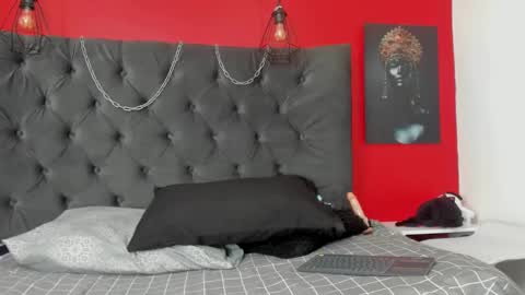 YAYA online show from February 5, 5:20 am