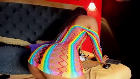 YAYA online show from January 8, 4:27 am