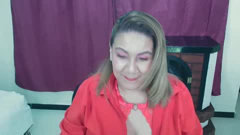 yayita online show from January 30, 1:09 pm