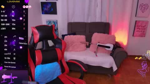 Snapshot of yeliana_sexy chatting on October 24, 8:32 am Valery  online show from October 24, 8:32 am