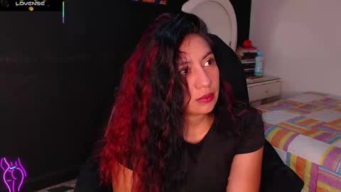 Yesi online show from March 1, 2:34 pm