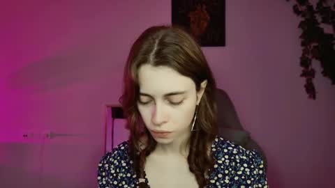 yoka_paradoxxx online show from October 12, 5:10 am