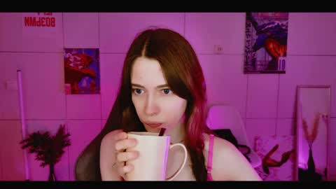 yoka_paradoxxx online show from April 10, 12:55 pm