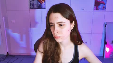 yoka_paradoxxx online show from March 19, 9:13 am