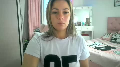 yokiko online show from November 19, 3:23 pm