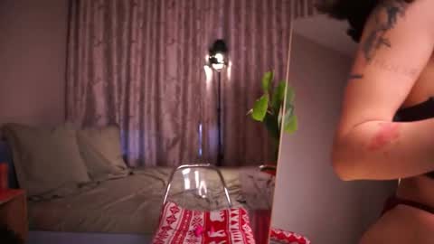 Yoko online show from March 4, 5:47 am