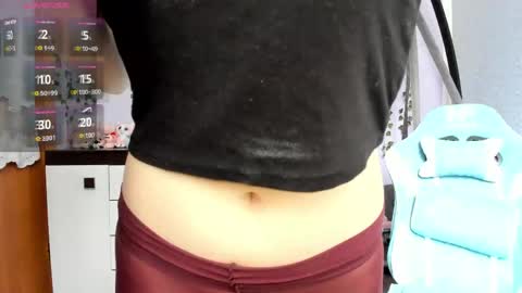 yoonhee_ki online show from April 18, 9:56 am