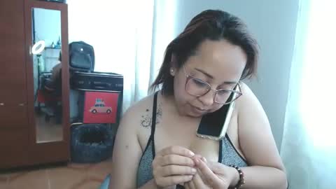 Snapshot of yoss_big88 chatting on February 5, 2:48 pm yoss big88 online show from February 5, 2:48 pm